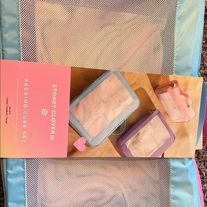 Brand new stony clover packing cubes never used
